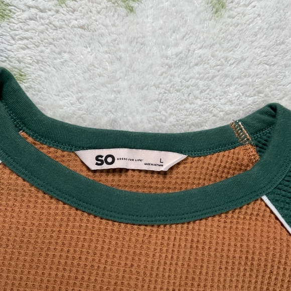 SO Women's Orange/Brown and Green Crop Top - Picture 5 of 7